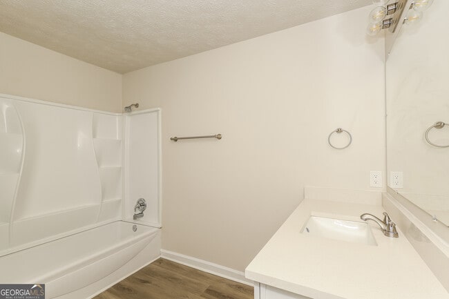 Building Photo - 1070 Salisbury Trail