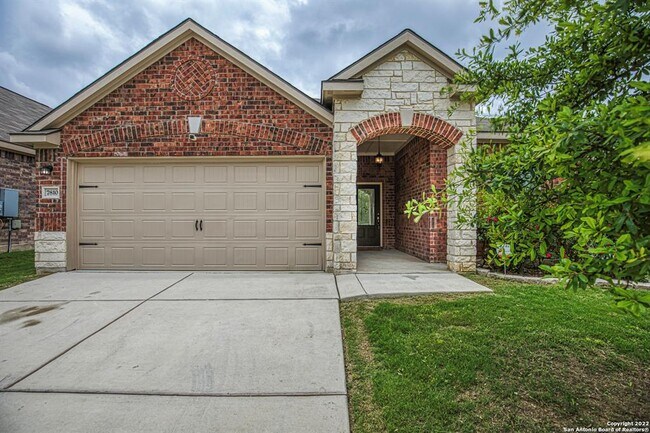 Building Photo - 7810 Creekshore Cove