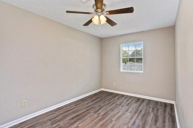 Building Photo - 315 1/2 Rio Hondo-