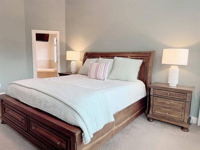 Building Photo - 8709 Fescue Ln