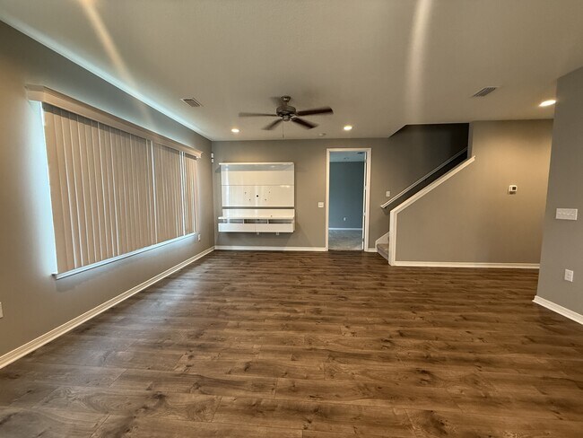 Building Photo - 105 Creve Core Dr