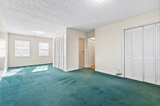 Building Photo - 810 Choctaw Ave