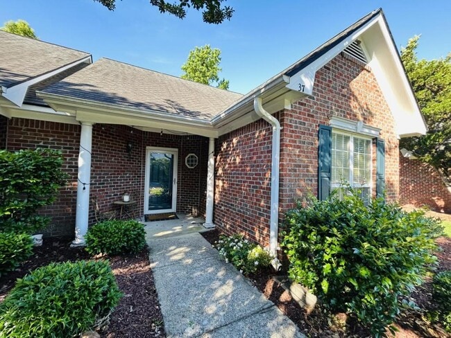 Primary Photo - 1600 Sturdivant Dr