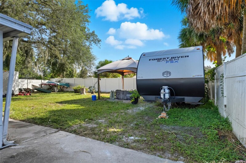 Building Photo - 7923 Woodvine Cir
