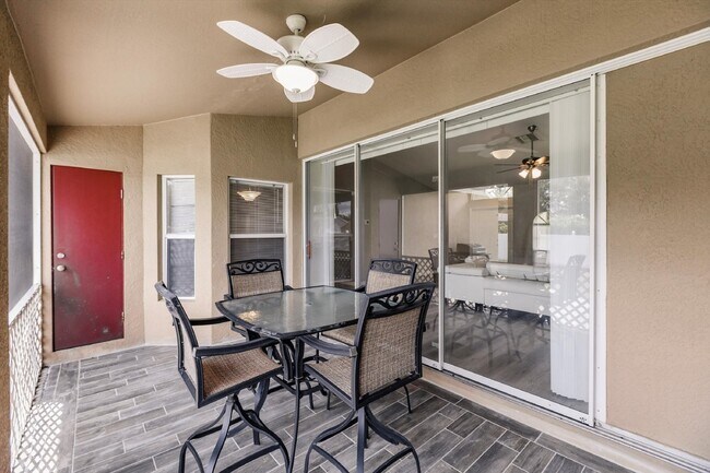 Building Photo - "Charming 3-Bedroom Home with 2 Full Baths and Spacious 2537 Sq Ft in North Port, FL!"