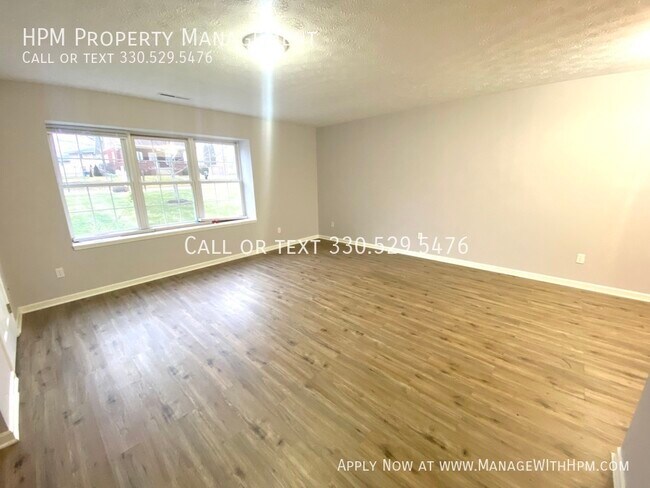 Building Photo - 328 Belle Ave SW