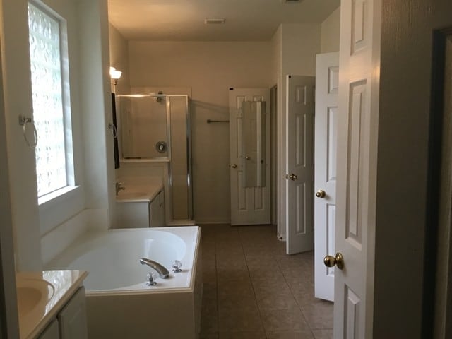 Building Photo - 4702 Sebastopol Dr