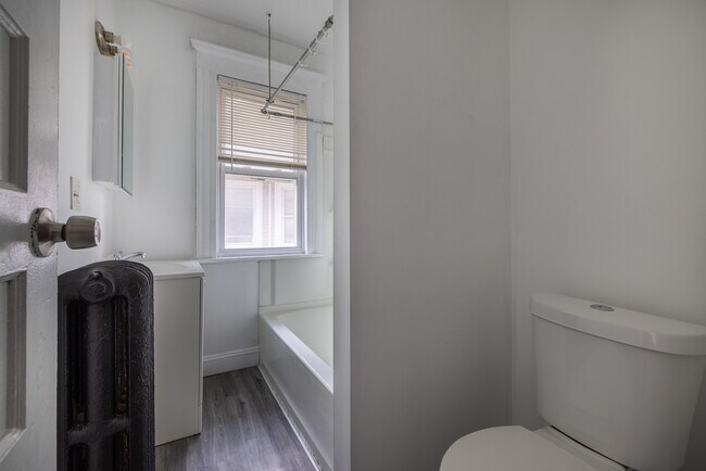 Building Photo - 55 Myrtle Ave