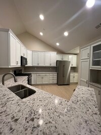 Building Photo - 1172 Sandy Rdg Dr