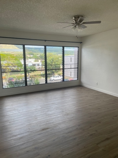 Building Photo - 87-123-123 Helelua St