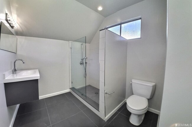 Building Photo - 1267 9th Ave