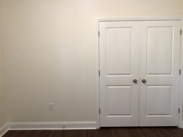 Building Photo - 222 Swan Dr