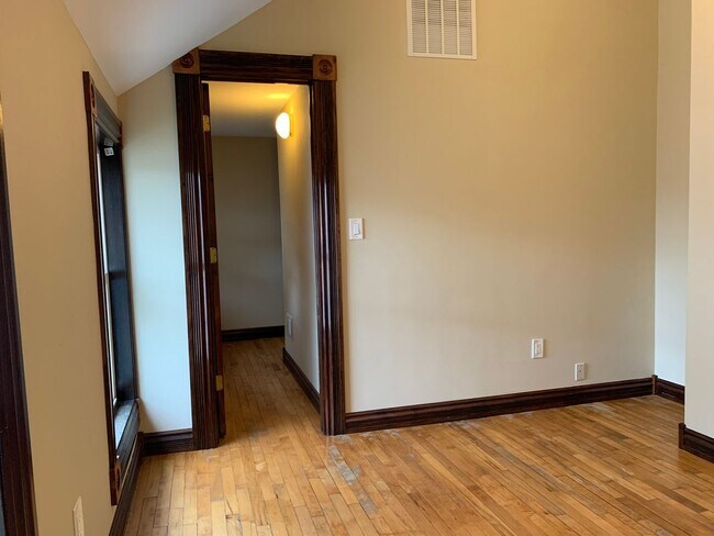 Building Photo - 2261 S Mound