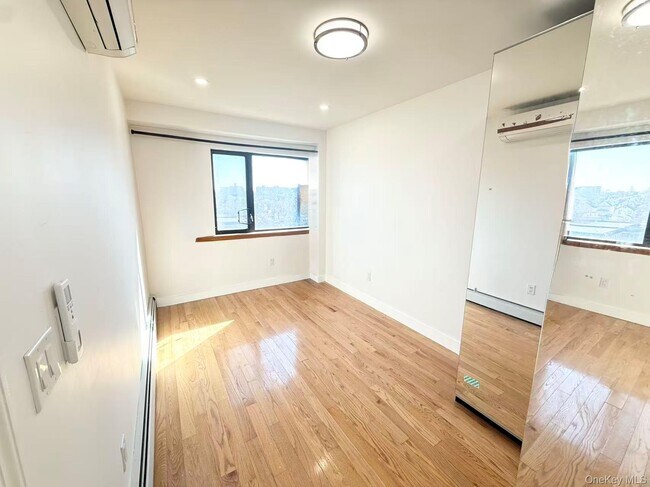 Building Photo - 145-38 34th Ave