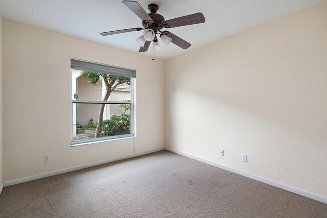 Building Photo - 138 Prestige Dr