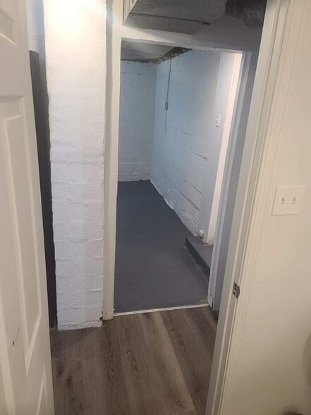 Building Photo - 1137 Lawton St