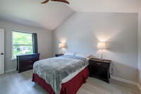 Building Photo - 12315 Thompkins Dr