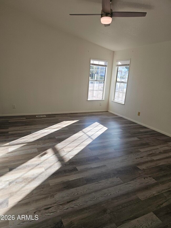 Building Photo - 5283 E Brickey Dr