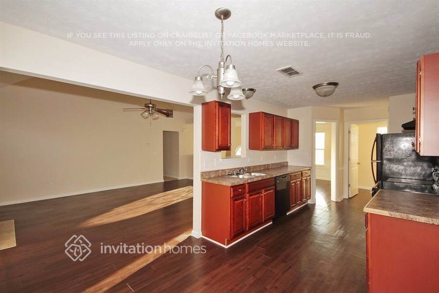 Building Photo - 1204 Opie Ln