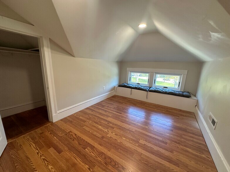 Building Photo - 1 Arborway