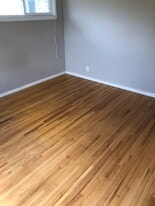 Building Photo - 2184 7th St W
