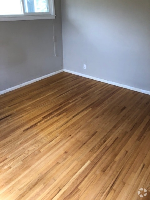 Building Photo - 2184 7th St W