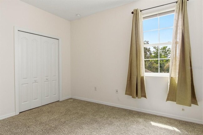 Building Photo - 2669 Peony Dr