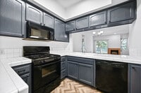 Building Photo - 4620 Vista Del Monte Ave