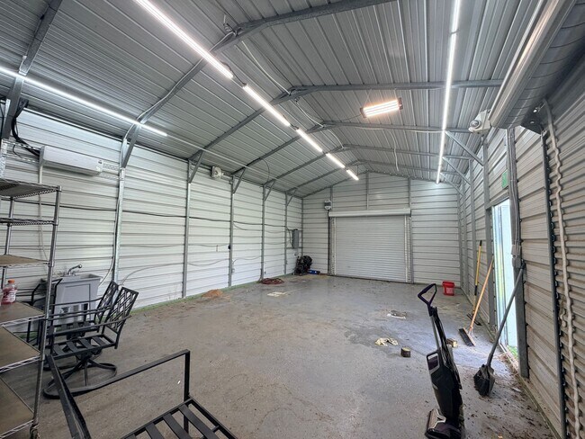 Building Photo - 3520 Windwood Circle.