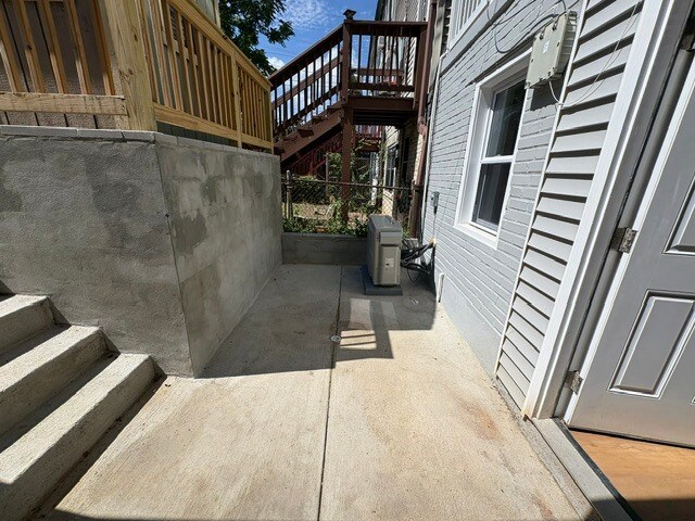 Private Patio - 1109 Chicago St SE