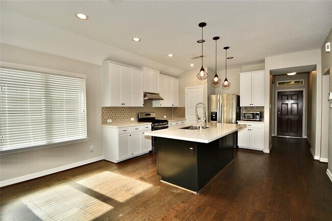 Primary Photo - 26322 Stonedale View Dr