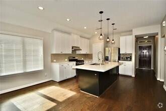 Building Photo - 26322 Stonedale View Dr