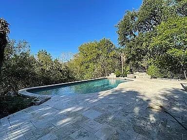 Building Photo - 10807 Love Bird Cove