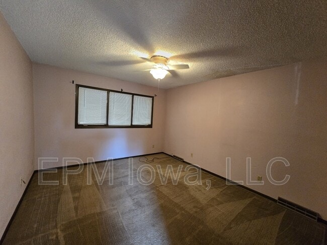 Building Photo - 2241 Casper Ave