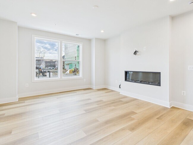 Building Photo - 5320 Wyndham Forest Dr