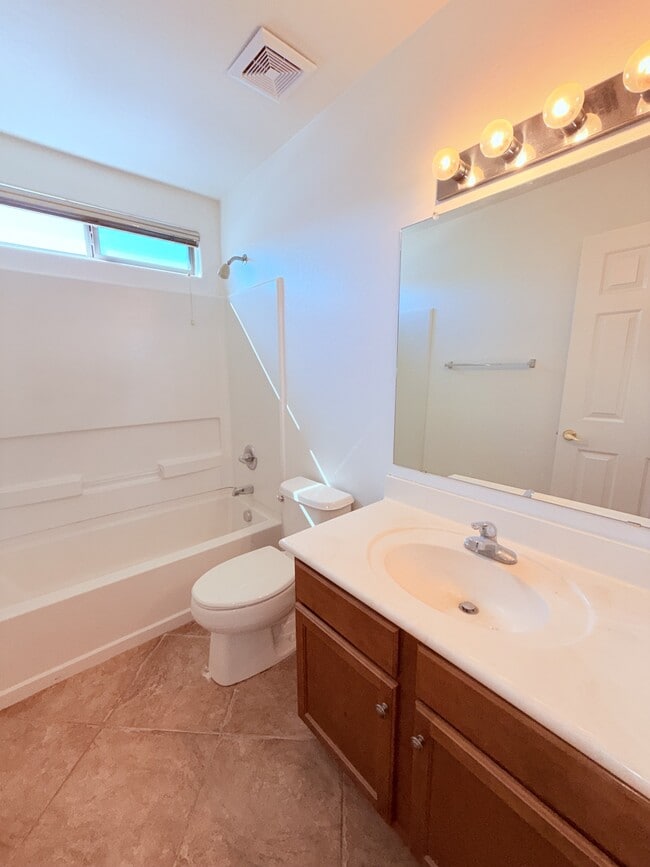 Building Photo - 11793 W Barley Dr