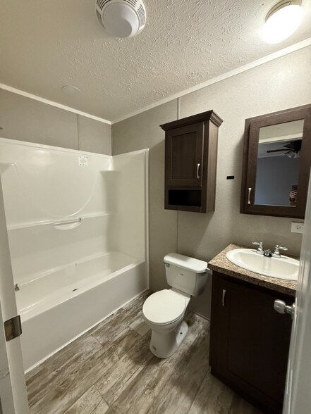 Building Photo - 103 Dunlap Cir