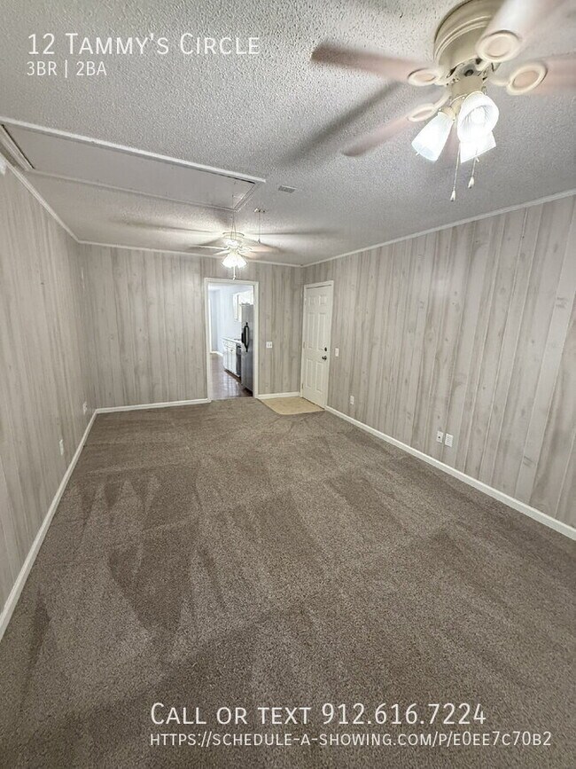 Building Photo - 12 Tammy's Cir