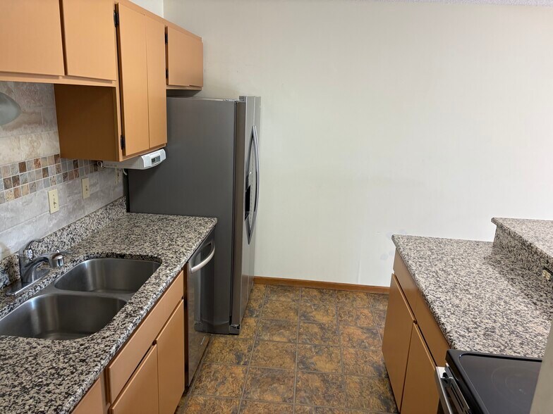 Building Photo - 4551 Scott Trl