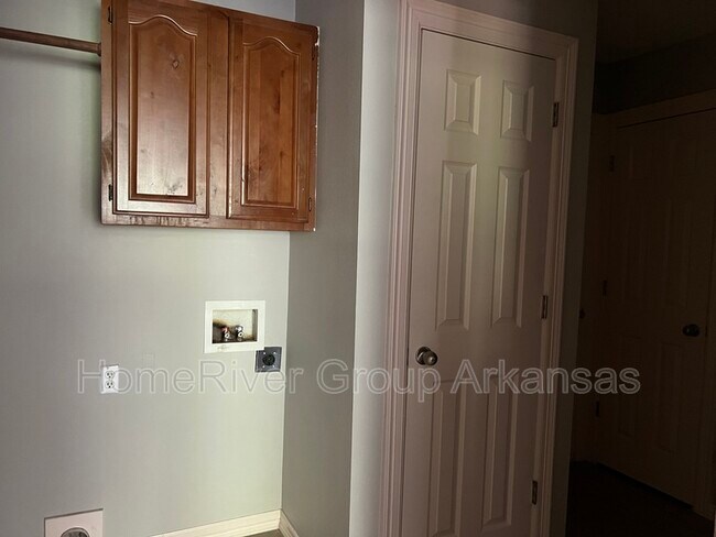 Building Photo - 4986 Stepney Ct