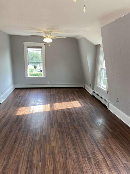 Building Photo - 29 Slocum St