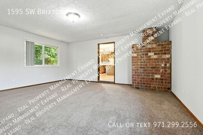 Building Photo - 1595 SW Brixton Ct