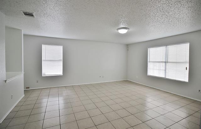 Building Photo - 3325 Tioga St