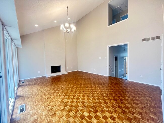 Building Photo - 5763 Barfield Rd
