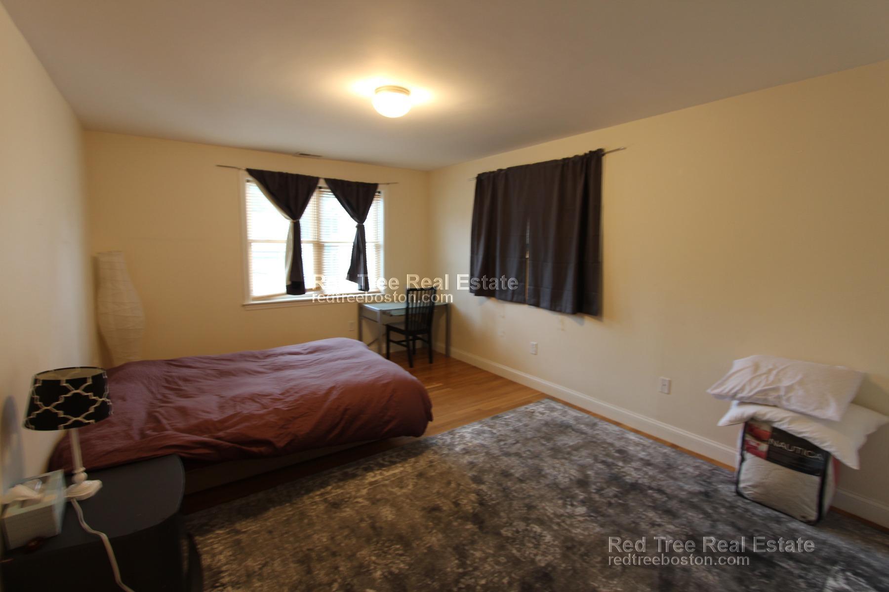 Building Photo - 117 Union St