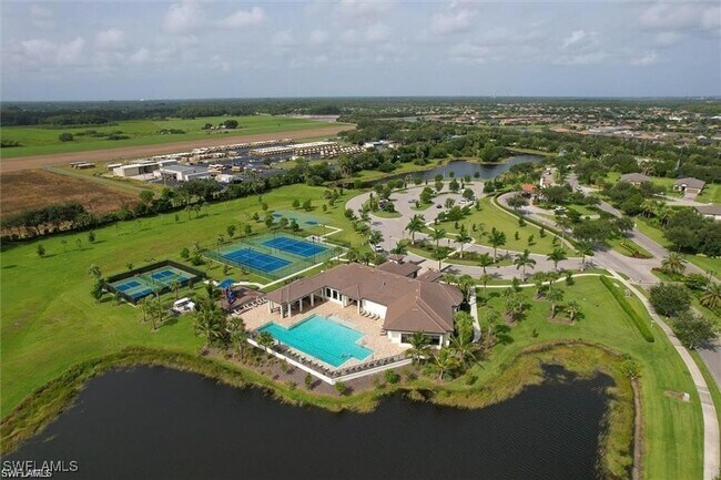 Building Photo - 14453 Cantabria Dr