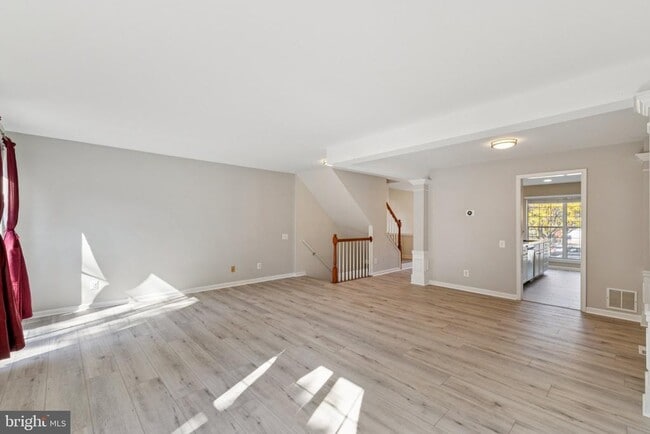 Building Photo - 1185 Cypress Tree Pl