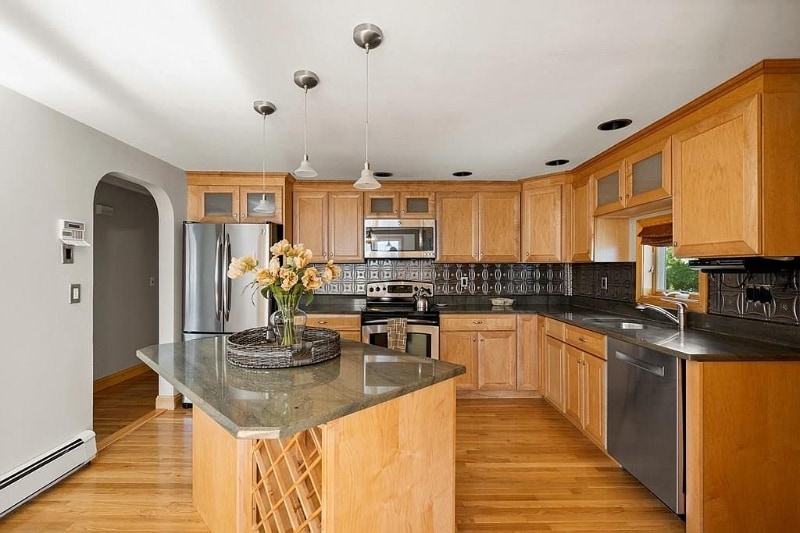 Building Photo - 60 Hopkins St