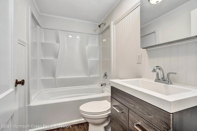 Building Photo - 8 Oceanport Ave