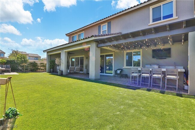 Building Photo - 2586 Hazelburn Dr